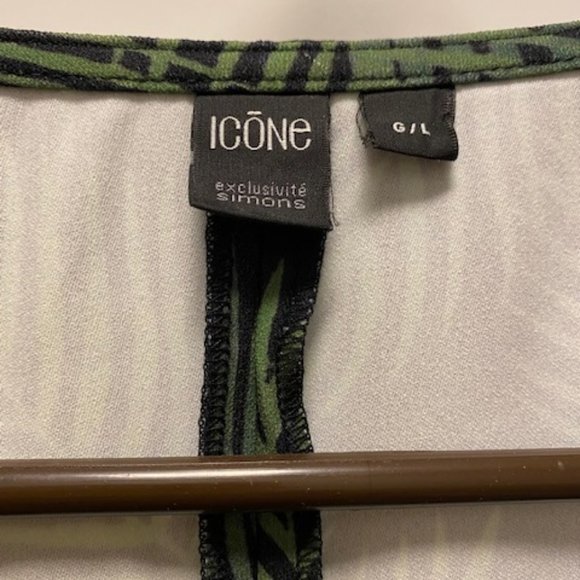 Simons Dress in Black and Green floral - Picture 3 of 4